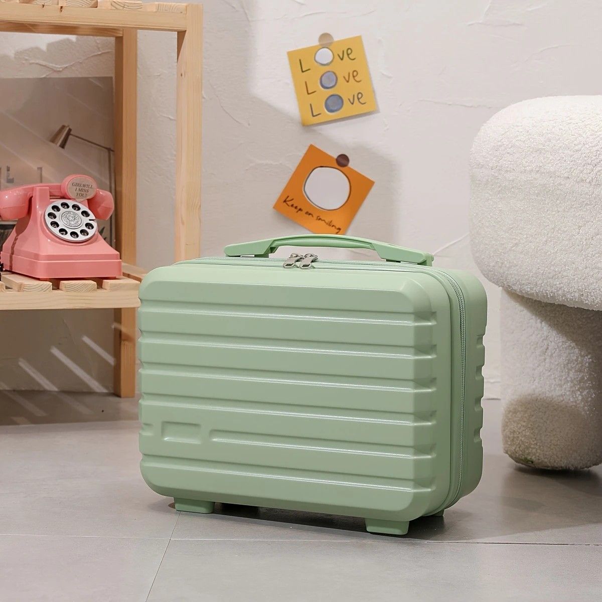14 Inch Mini Makeup Case, Lightweight Cosmetic Travel Bag with Shoulder Strap & Zipper Closure(GREEN) - Image 1