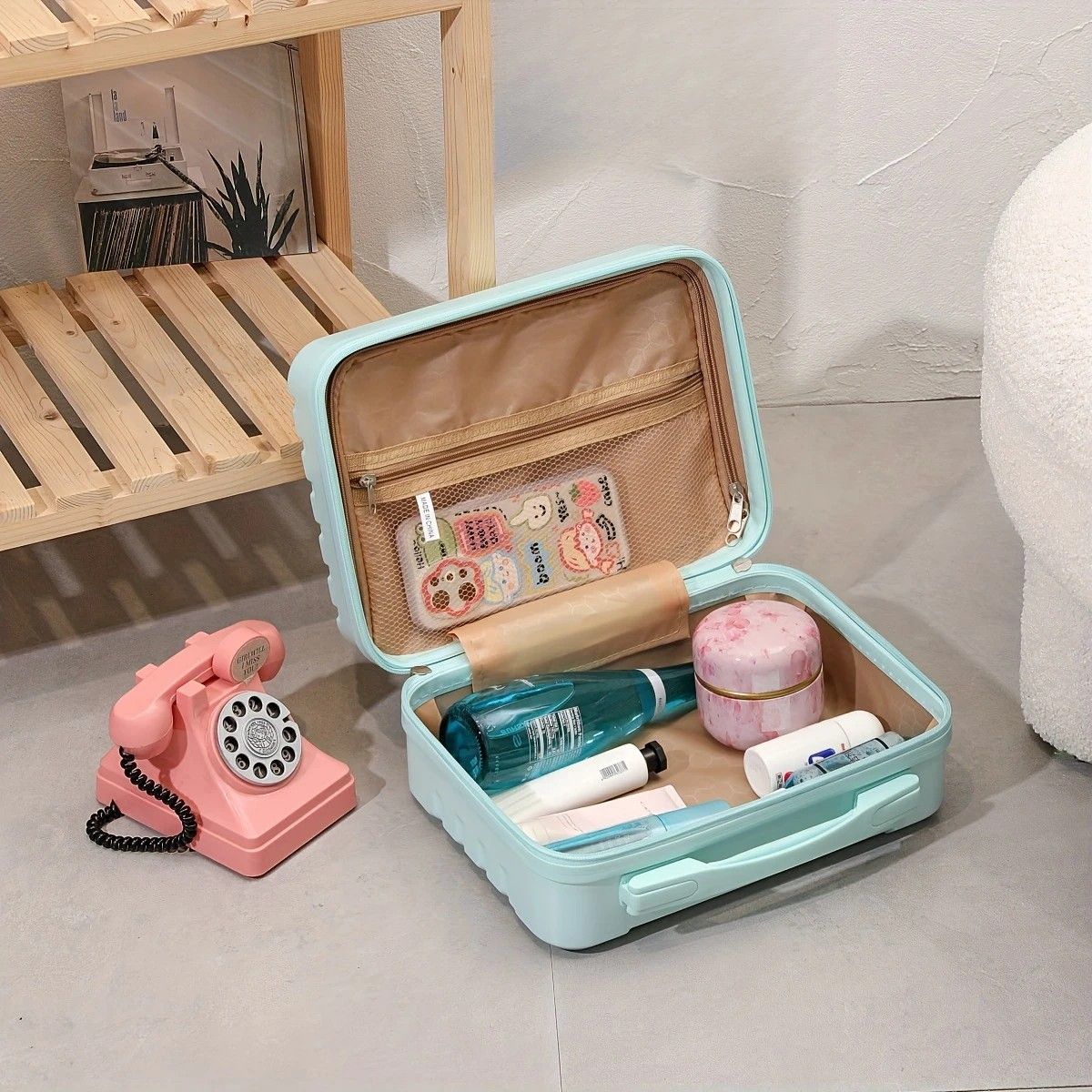 14 Inch Mini Makeup Case, Lightweight Cosmetic Travel Bag with Shoulder Strap & Zipper Closure(BLUE) - Image 3