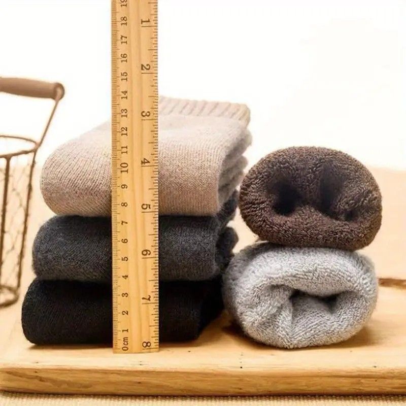 Thickened Wool Mid-Calf Socks 5-Pair Pack (Random Colors), Solid Color Versatile Fall and Winter Warmth, Soft Skin-Friendly Non-Stuffy, Essential for Casual Sports and Commuting - Image 3