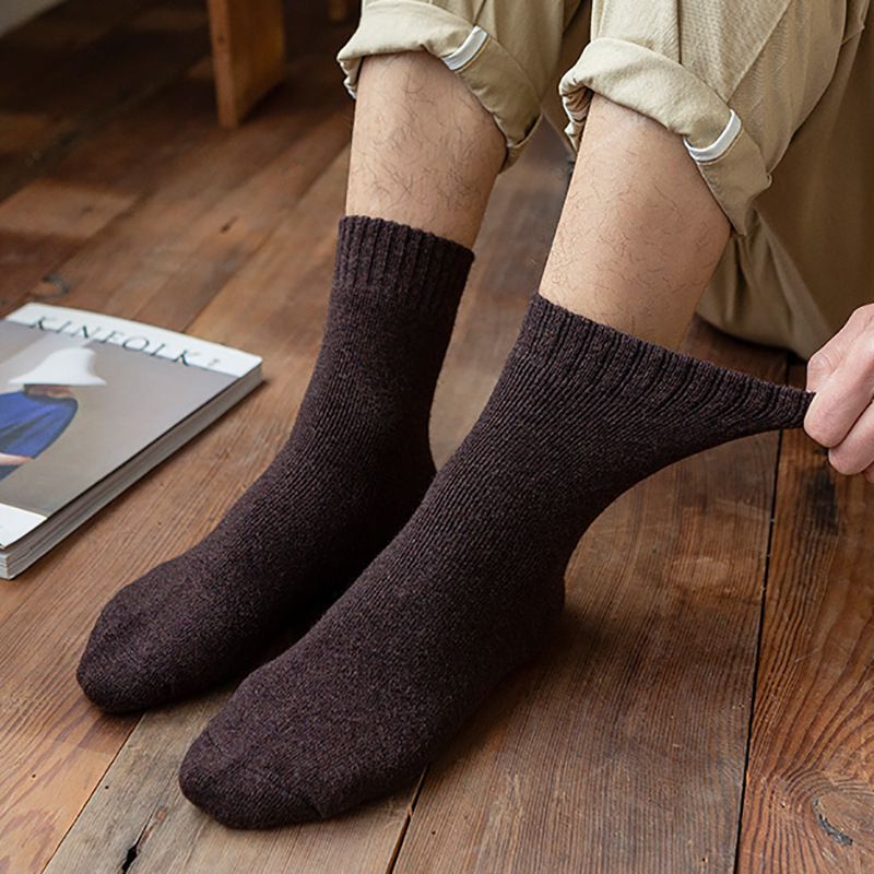 Thickened Wool Mid-Calf Socks 5-Pair Pack (Random Colors), Solid Color Versatile Fall and Winter Warmth, Soft Skin-Friendly Non-Stuffy, Essential for Casual Sports and Commuting - Image 6