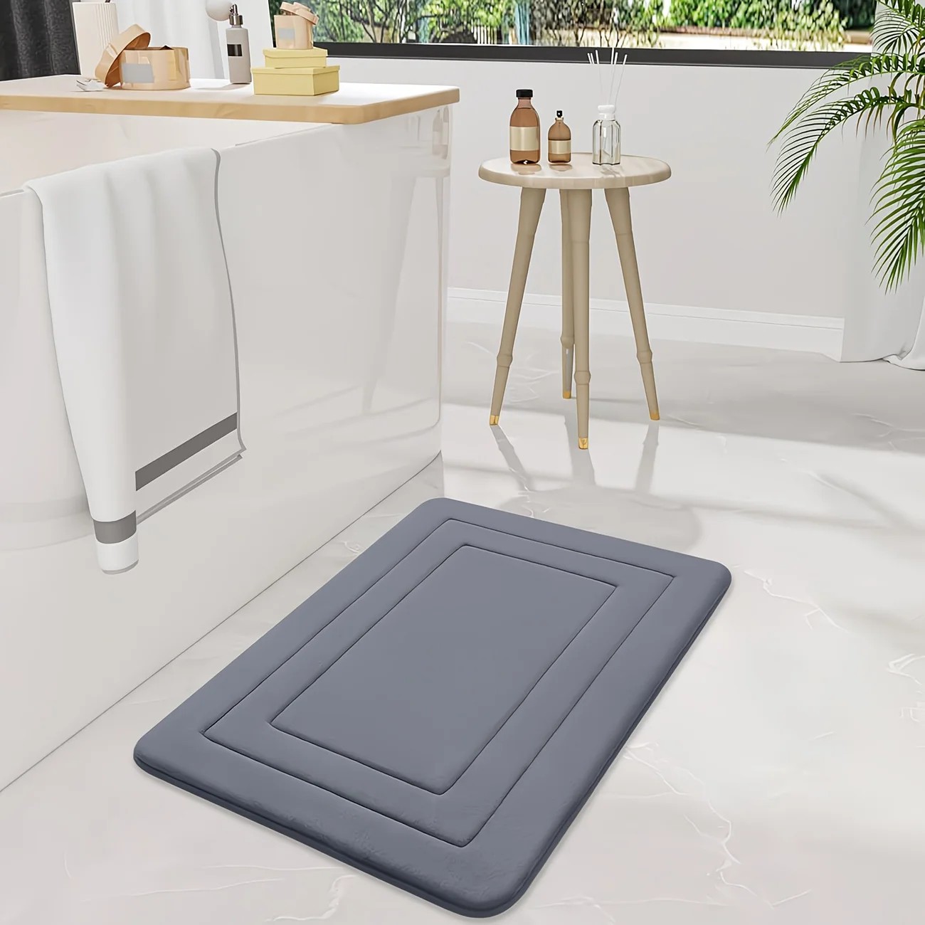 Grey  Geometric Pattern, Soft Lightweight Skin-Friendly, Bathroom Accessory, Toilet Anti-Slip Mat, Bathroom Mat, Machine Washable, Suitable for Shower Room, Bathroom Doorway, Bedroom Room Decoration, Modern Bath Mat, Durable Bathroom Floor Mat - Image 1