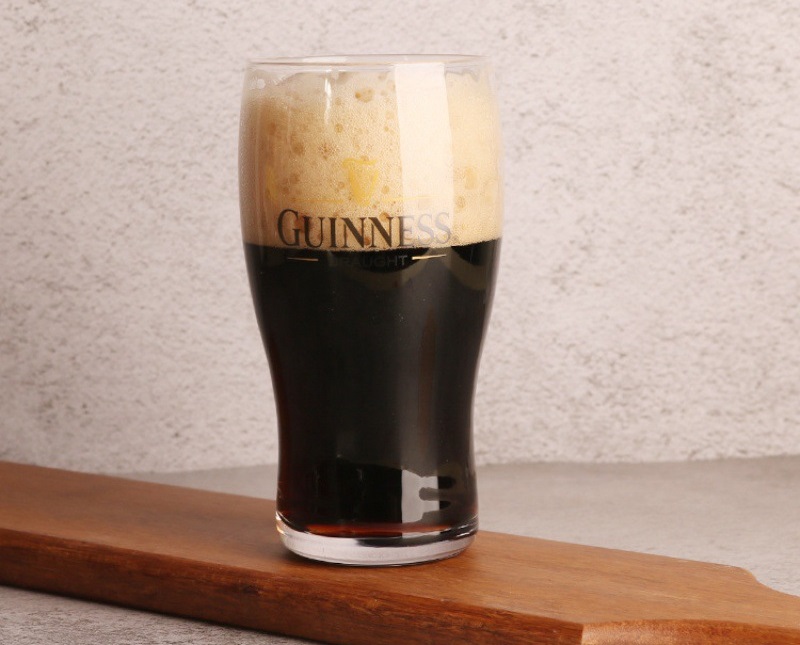 Guinness Pint Glass - Image 1