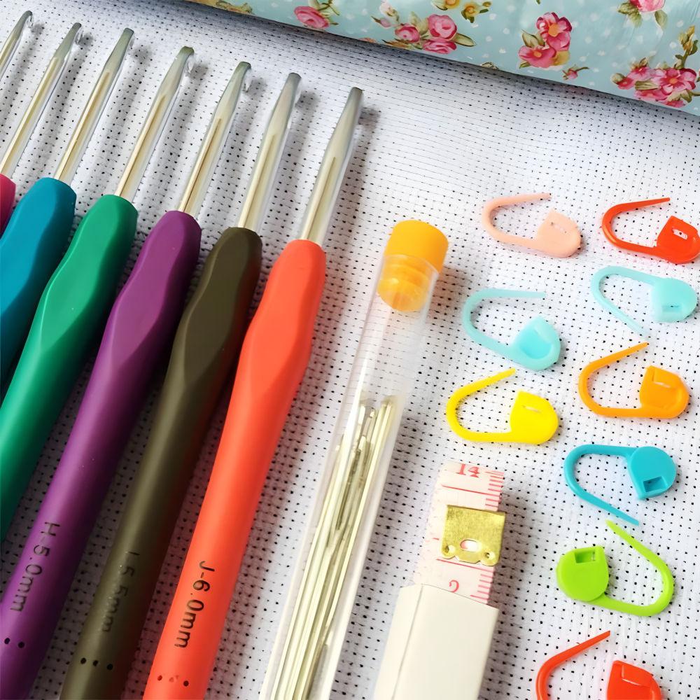 45-piece crochet set with needles, markers, tape measure - Knitting Kit Multicolor multicolor - Image 3