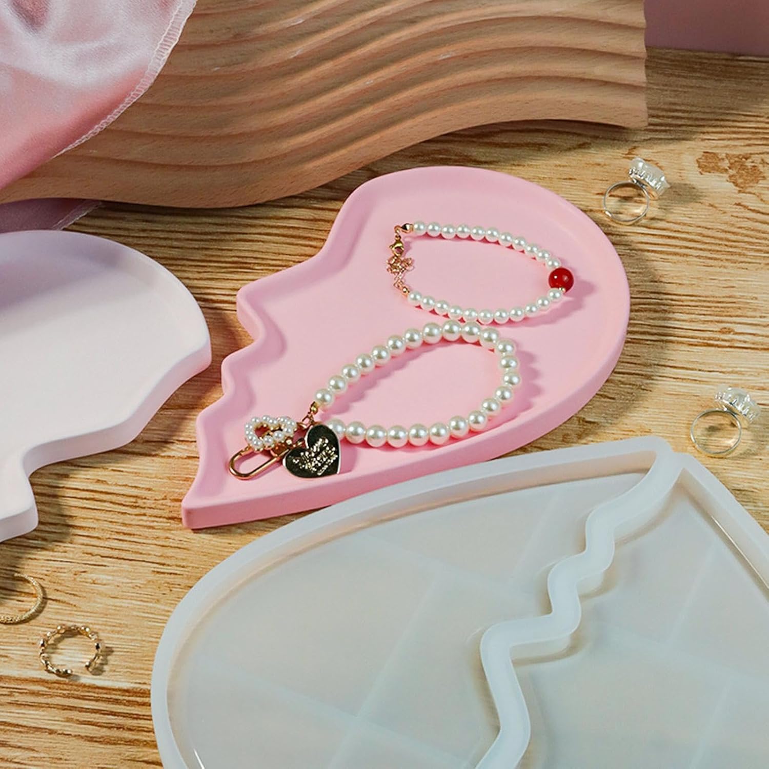 Heart Tray Mold – Jewelry Tray Mold Silicone, Jewelry Holder Resin Mold, Epoxy Resin Casting Mold, Jewelry Tray Dishes for Jewelry Storage - Image 2