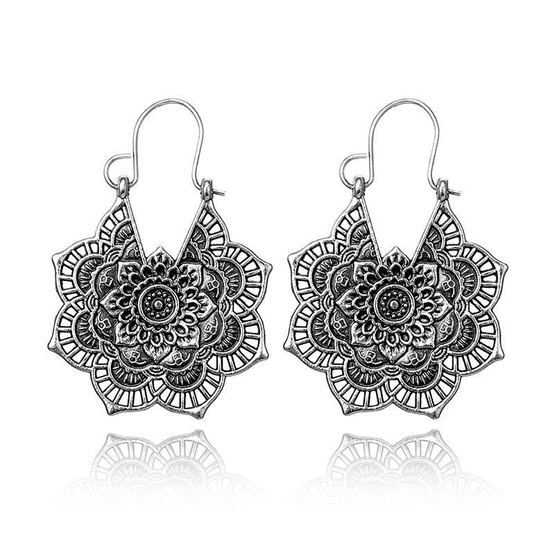 Vintage Silver Mandala Flower Dangle Earrings, Hanging Design - Image 1