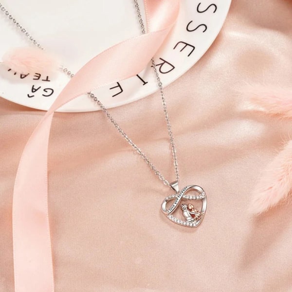 Grandma Grandchild Necklace with Card \