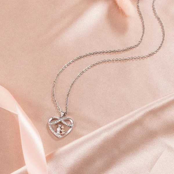 Grandma Grandchild Necklace with Card \