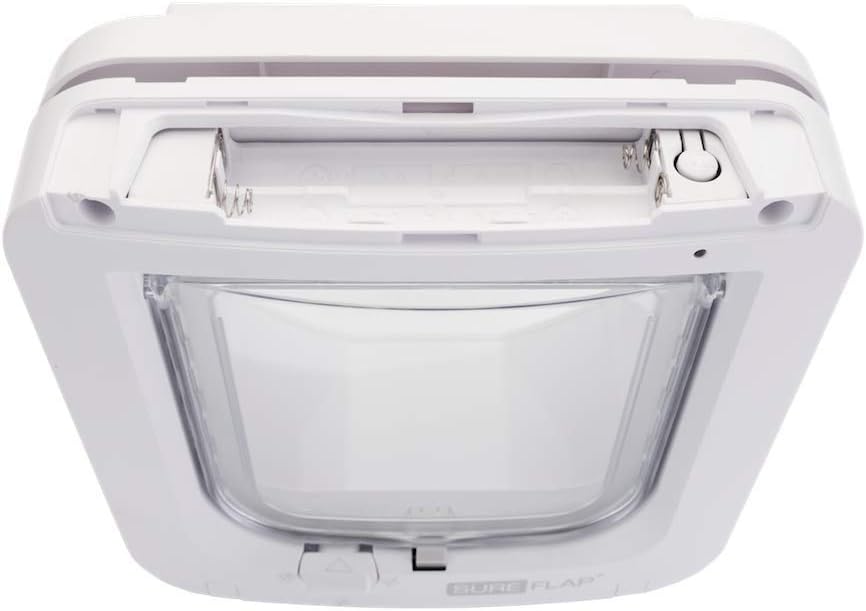 Cat Mate cat flap, white, comfortable for cats to get in and out - Image 4