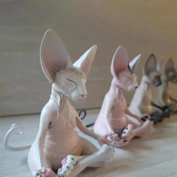 Set of 4 Meditating Cat Collectible Figurines Handmade Decorative Toys - Image 3