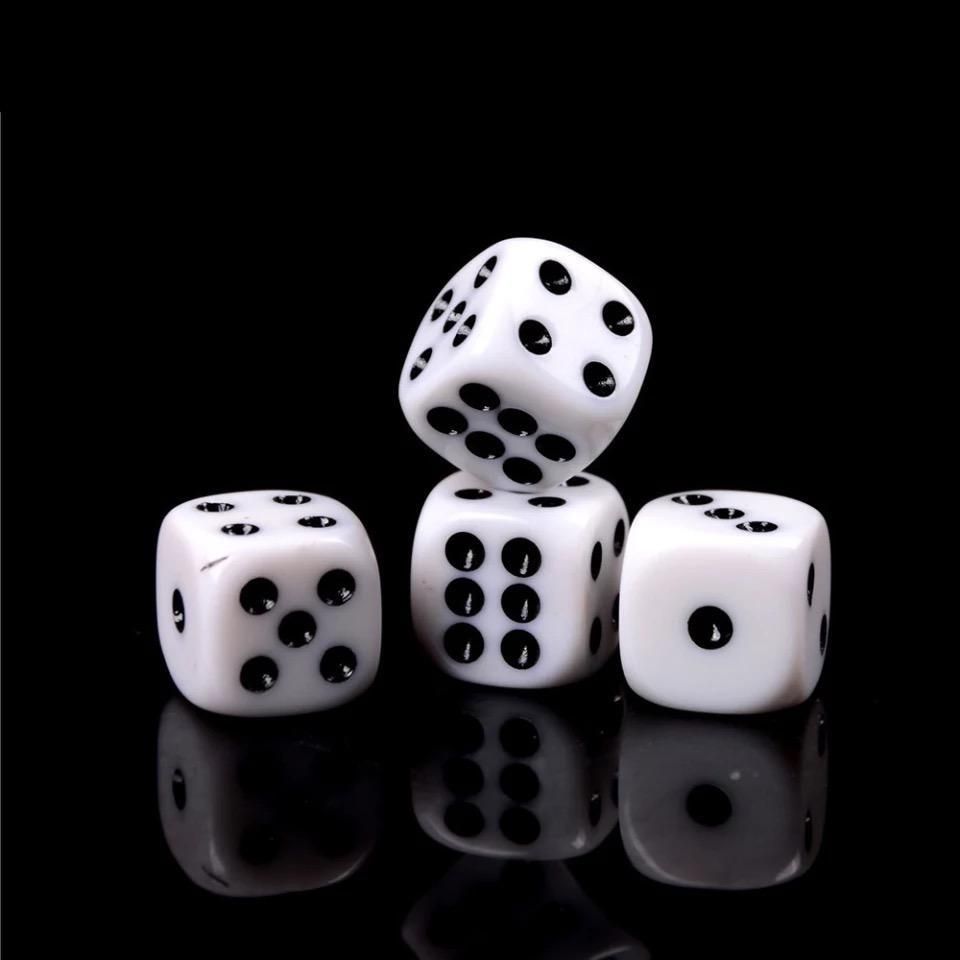 100-pack Black Dice, Six-sided for Party Games Puzzles - Image 4