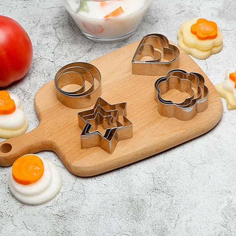12pcs Baking Molds Cookie Cutters Gingerbread Molds, Silver - Image 4