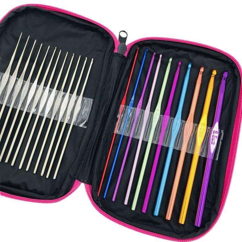 Crochet hooks knitting kit with markers and tape measure, multicolor - Image 4