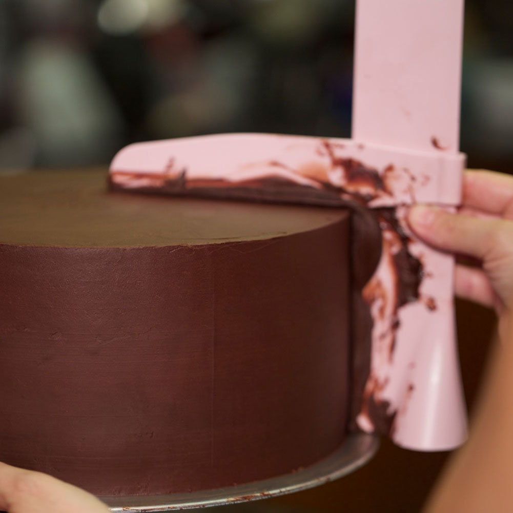 Cake Smoother Baking Tool Pink - Image 4