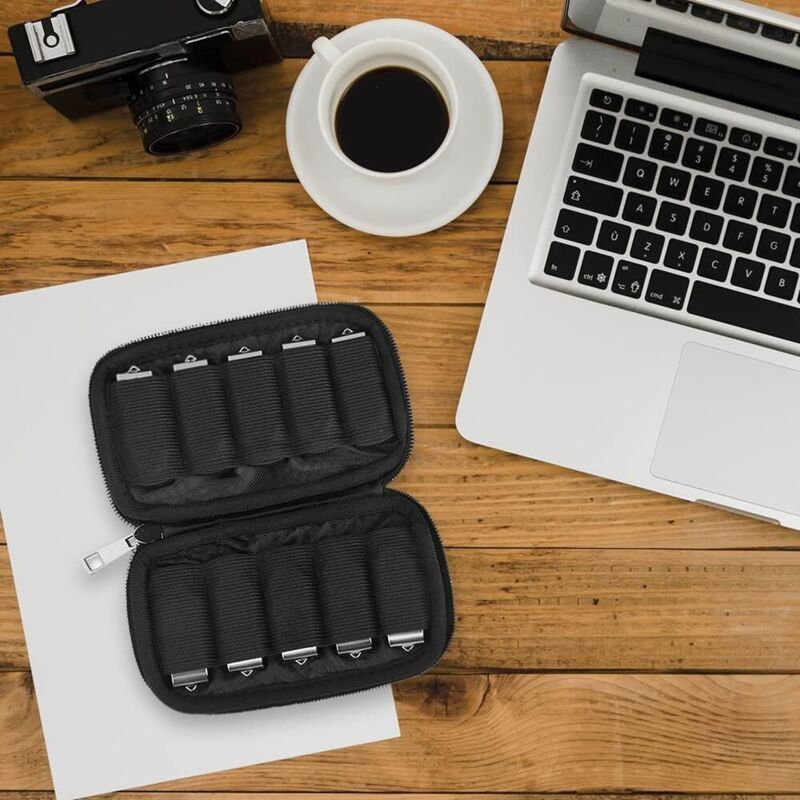 USB Flash Drive and Memory Card Storage Carrying Case - Image 2
