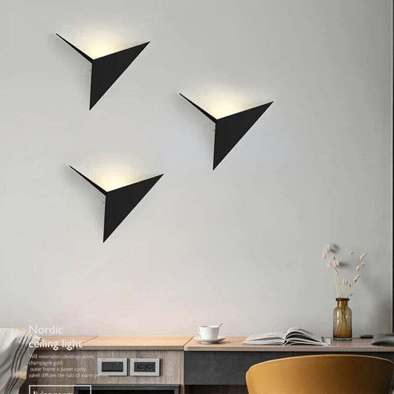 3W LED Indoor Wall Light, Creative Triangle Shape, Black Wall Lamp, 3000K Warm White, Modern Metal Wall Light for Bedroom, Living Room, Staircase - Image 3