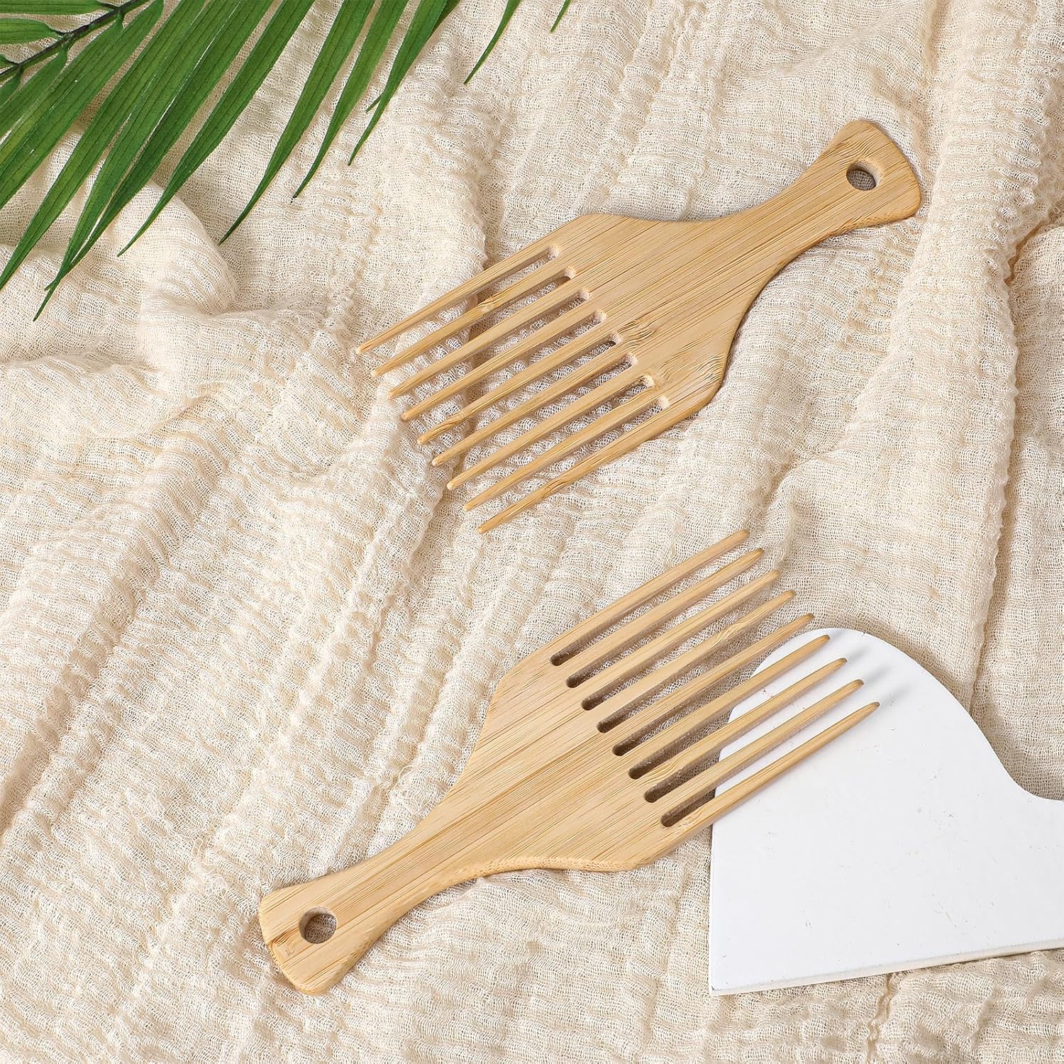 2 PCS Bamboo Comb Set for Afro Hairstyle, Natural Anti-Static Hair Picks for Curly Hair, Wooden Wide Tooth Comb with Pick, Long Tooth Detangling Combs for Men Women Curly Wavy Thick Long Hairs - Image 6