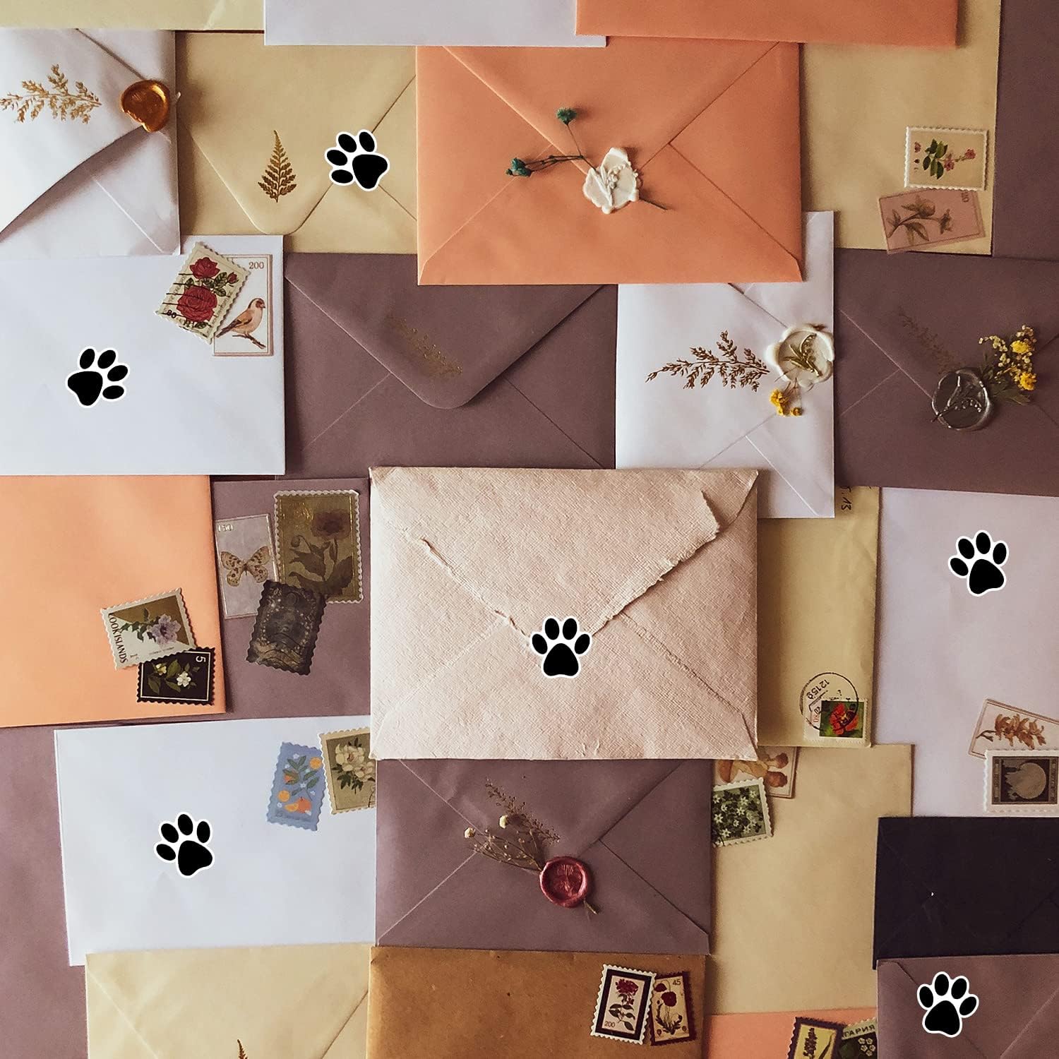STARLIBOO Paw Print Stickers, 1.5 inch Dog Paw Stickers, 600pcs Puppy Paws Sticker, Clues Paws Print Sticker(Perforation Line/Black) - Image 4