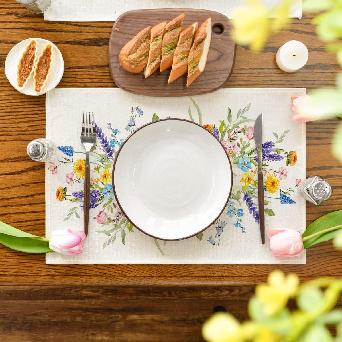 Bloom Flowers Tulip Spring Placemats Set of 4, 12x18 Inch Seasonal Table Mats for Party Kitchen Dining Decoration - Image 4