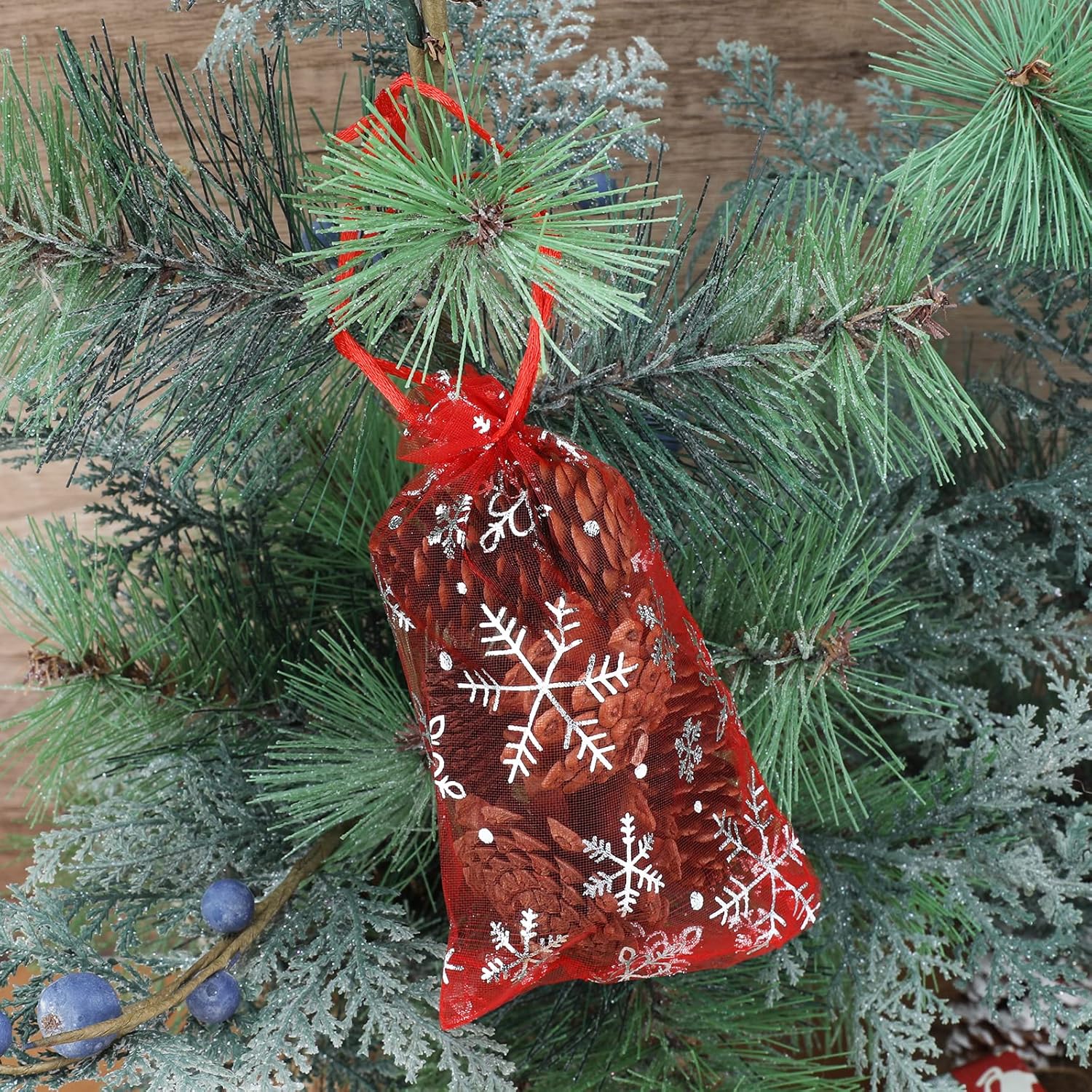 4x6 Inch Christmas Organza Bags - 50Pcs Red Snowflake Gift Bags with Drawstring, Xmas Party Favor Sheer Mesh Pouches for Winter Gift, Candy, Jewelry Bag - Image 4