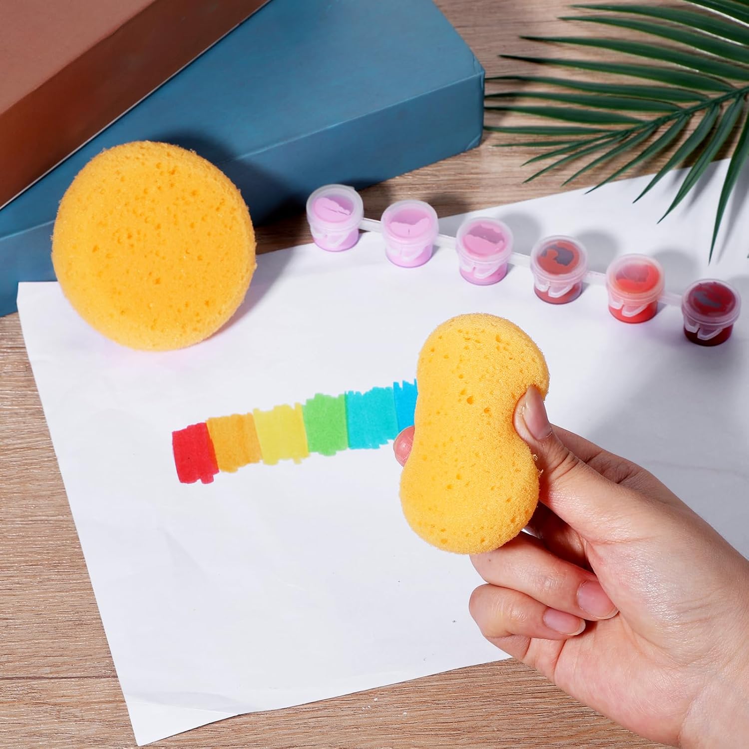 Paint Sponge, 12 Pcs Orange Round Painting Sponges 3 Inch Artist Pottery Sponge Applicator Watercolor Sponges for Face Painting Pottery Art Crafts Ceramics - Image 5