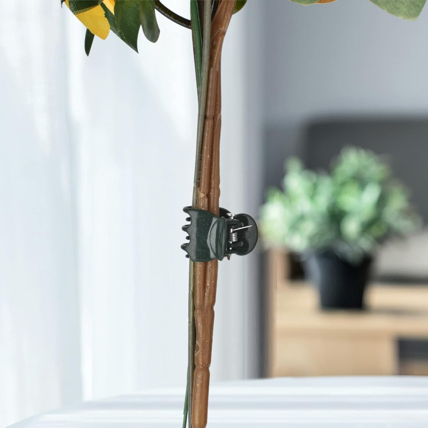 100 Pcs Plant Clips Orchid Clips Plants Orchid Support Clips Flower Vine Clips for Supporting Stems Vines Stalks Climbing Plant Grow Upright - Image 5