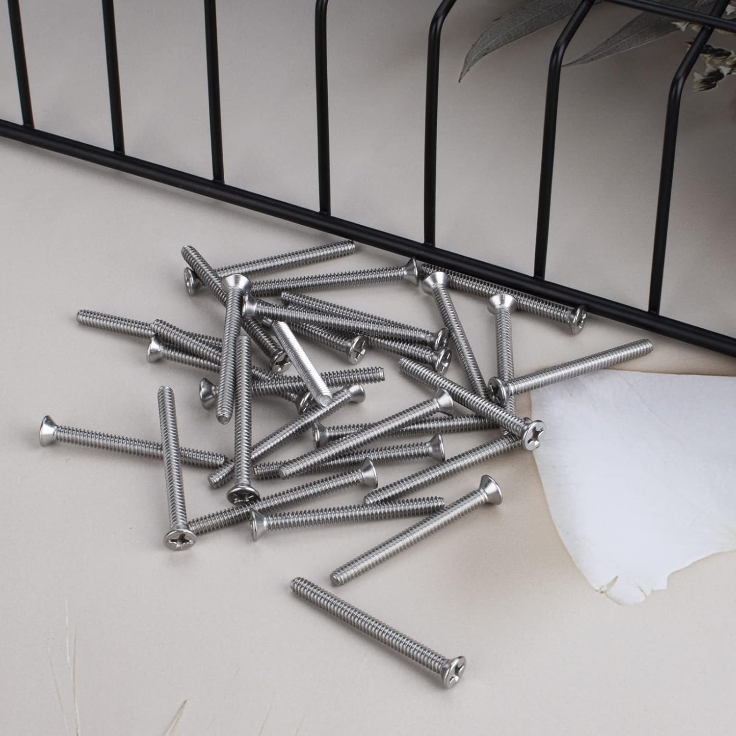 Extra Long Outlet Screws 6-32 x 1-1/2 Inches Electrical Outlet Screws 304 Stainless Machine Screws - 30 Pack - Image 3