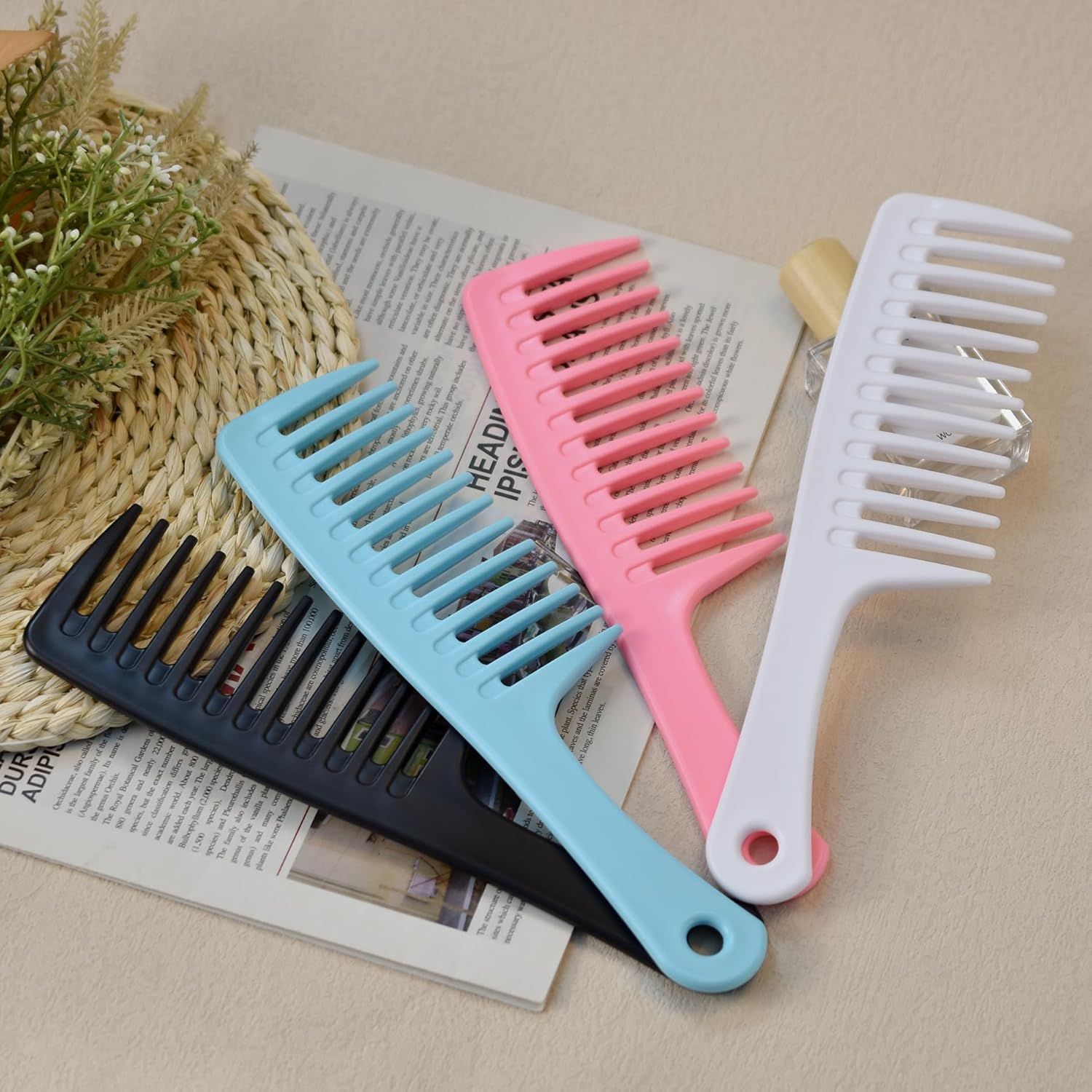 MODENGKGJIAN 4PCS Wide Tooth Detangling Comb, Large Hair Styling Comb for Curly, Wet, Lg Hair (Multi-colored, Polypropylene, Handgrip) - Image 7