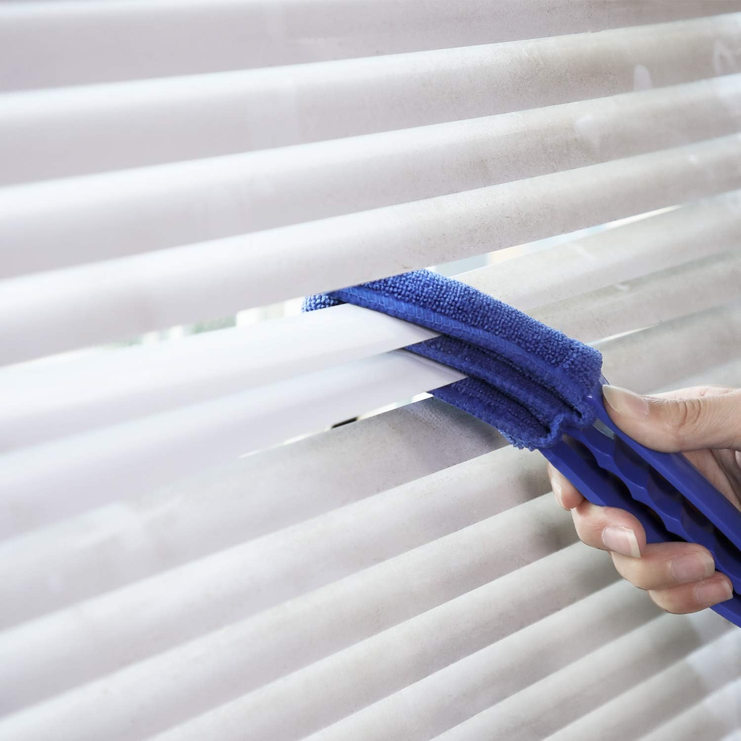 Window Blind Cleaner Duster Brush with 5 Microfiber Sleeves - Blind Cleaner Tools for Window Shutters Blind Air Conditioner Jalousie Dust - Image 5