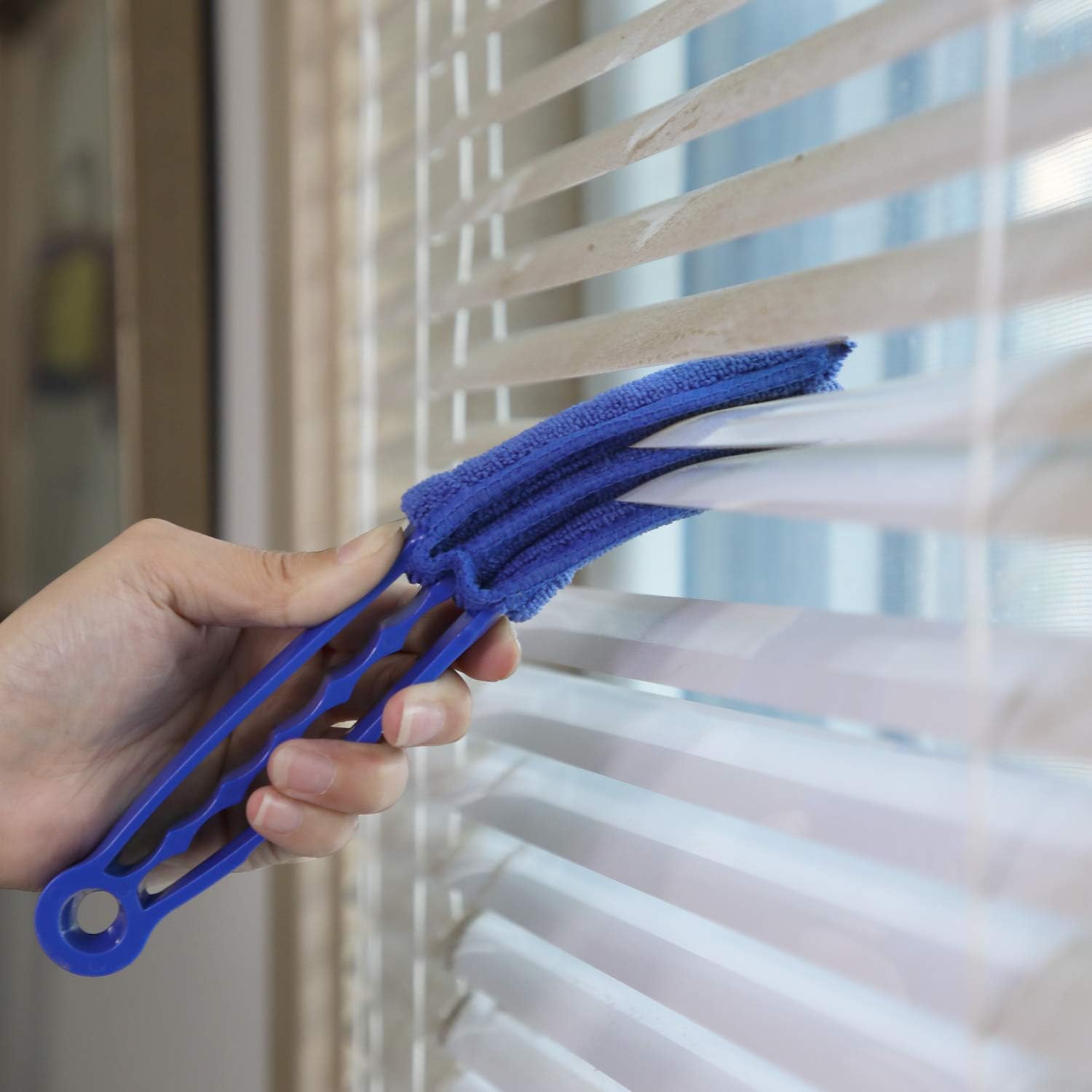 Window Blind Cleaner Duster Brush with 5 Microfiber Sleeves - Blind Cleaner Tools for Window Shutters Blind Air Conditioner Jalousie Dust - Image 6