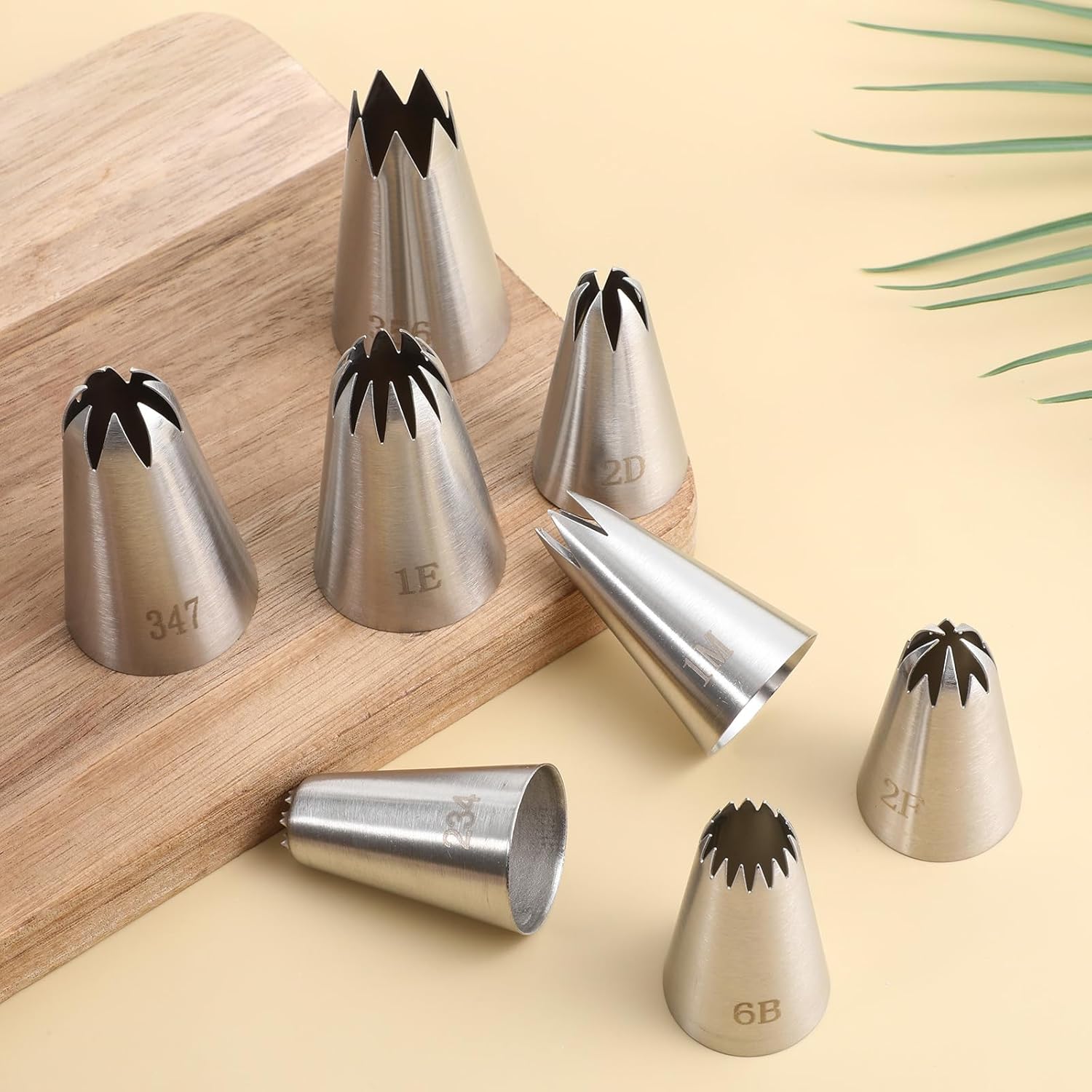 8 Pcs Large Piping Tips Set, Stainless Steel Cake Decorating Tips Set with 10pcs Piping Bag Pastry Cake Decorating Tip Baking Tools for Baking Cupcakes Decoration - Image 6