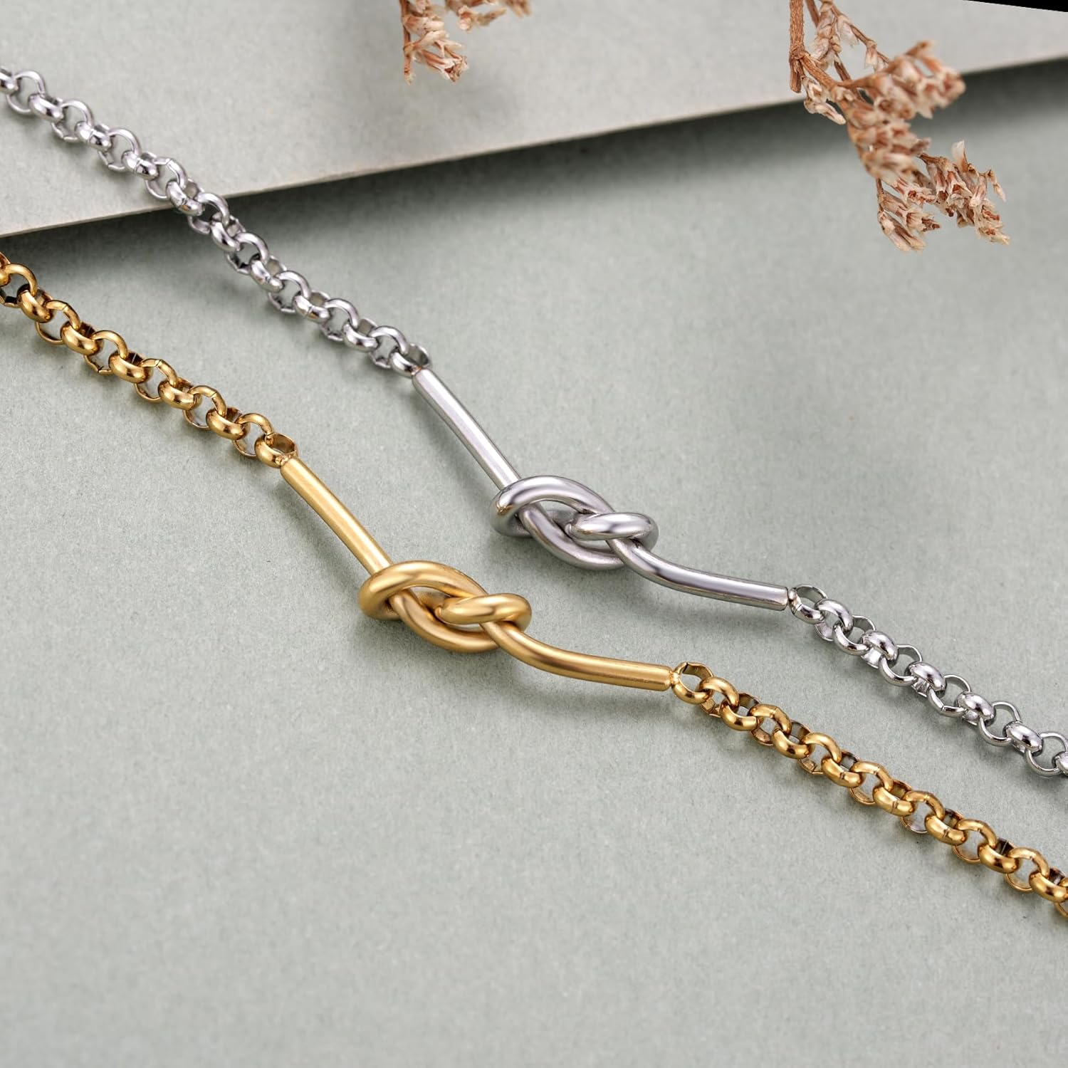 Kvekstio Set of 2 Friendship Knot Bracelets for Women – Gold & Silver Matching Chain Bracelets for Best Friends Besties or Bridesmaids, Meaningful Long-Distance Gift for Birthday Christmas Wedding - Image 1