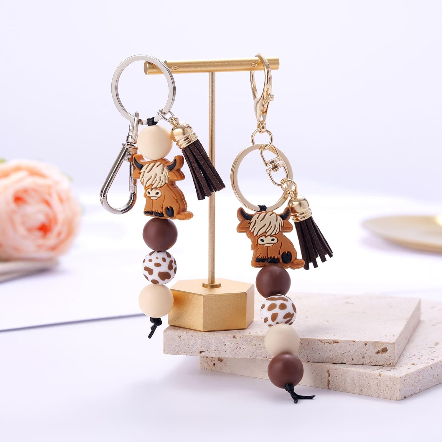 Kvekstio Cute Highland Cow Keychain, 2 Pack Farm Animal Cow Print Silicone Bead Key Ring with Tassel Gift for Women Men, Farmhouse Country Style Purse Bag Accessories for Cows Lovers Party Favors - Image 1