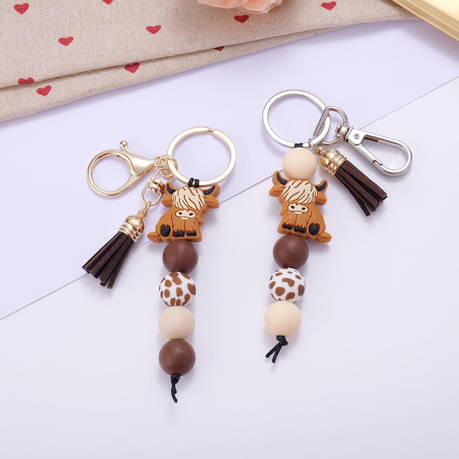 Kvekstio Cute Highland Cow Keychain, 2 Pack Farm Animal Cow Print Silicone Bead Key Ring with Tassel Gift for Women Men, Farmhouse Country Style Purse Bag Accessories for Cows Lovers Party Favors - Image 7
