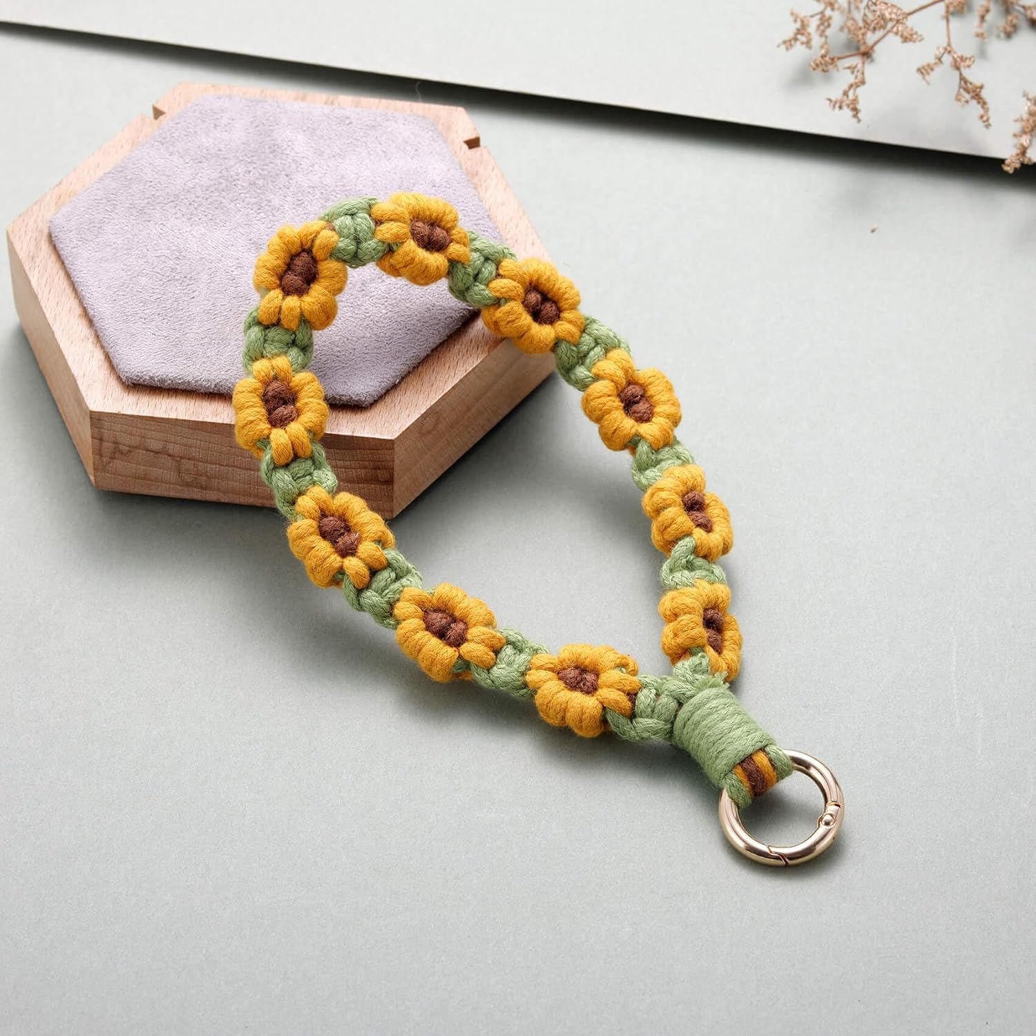 Kvekstio Macrame Keychain Wristlet Keychain, Weavea Floral Keyring Holder Bracelet Cute Lanyard Key Chain for Women - Image 1
