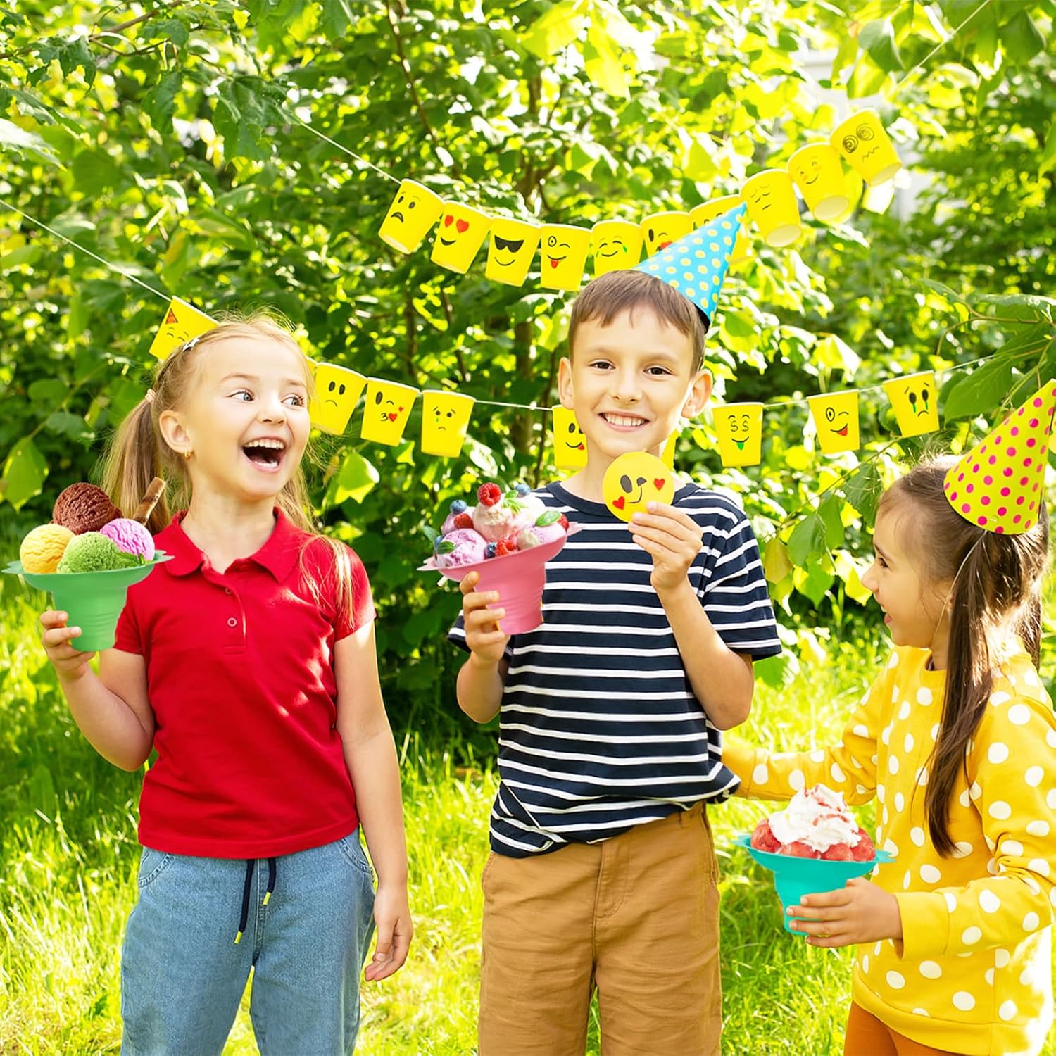 200 Pcs Colorful Snow Cone Cups with Spoon Straws,Flower Shaped Ice Cream Cup,Plastic Cone Snacks Cups for Summer Holiday,Party Trifle and Shaved Ice - Image 7