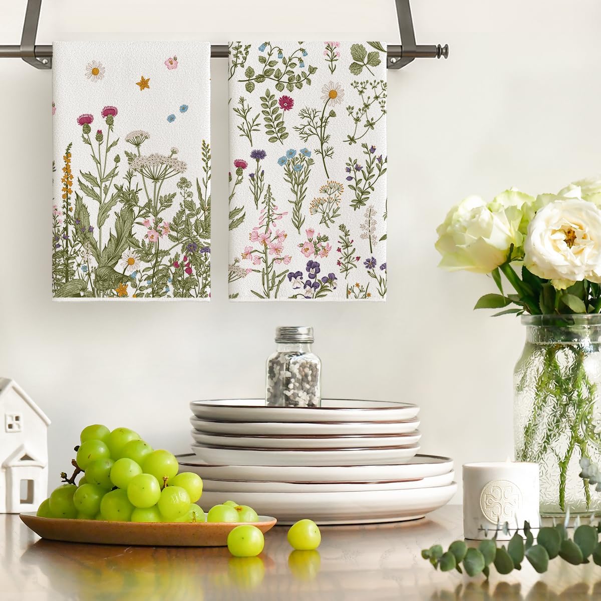 Wildflower Floral Kitchen Towels Dish Towels, 18x26 Inch Leaves Holiday Decoration Hand Towels Set of 2 - Image 2