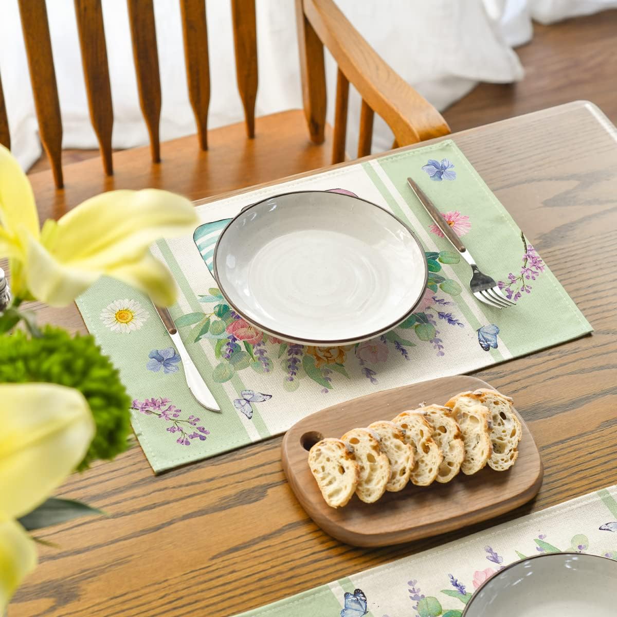 Bloom Vase Floral Spring Placemats Set of 4, 12x18 Inch Seasonal Table Mats for Party Kitchen Dining Decoration - Image 3