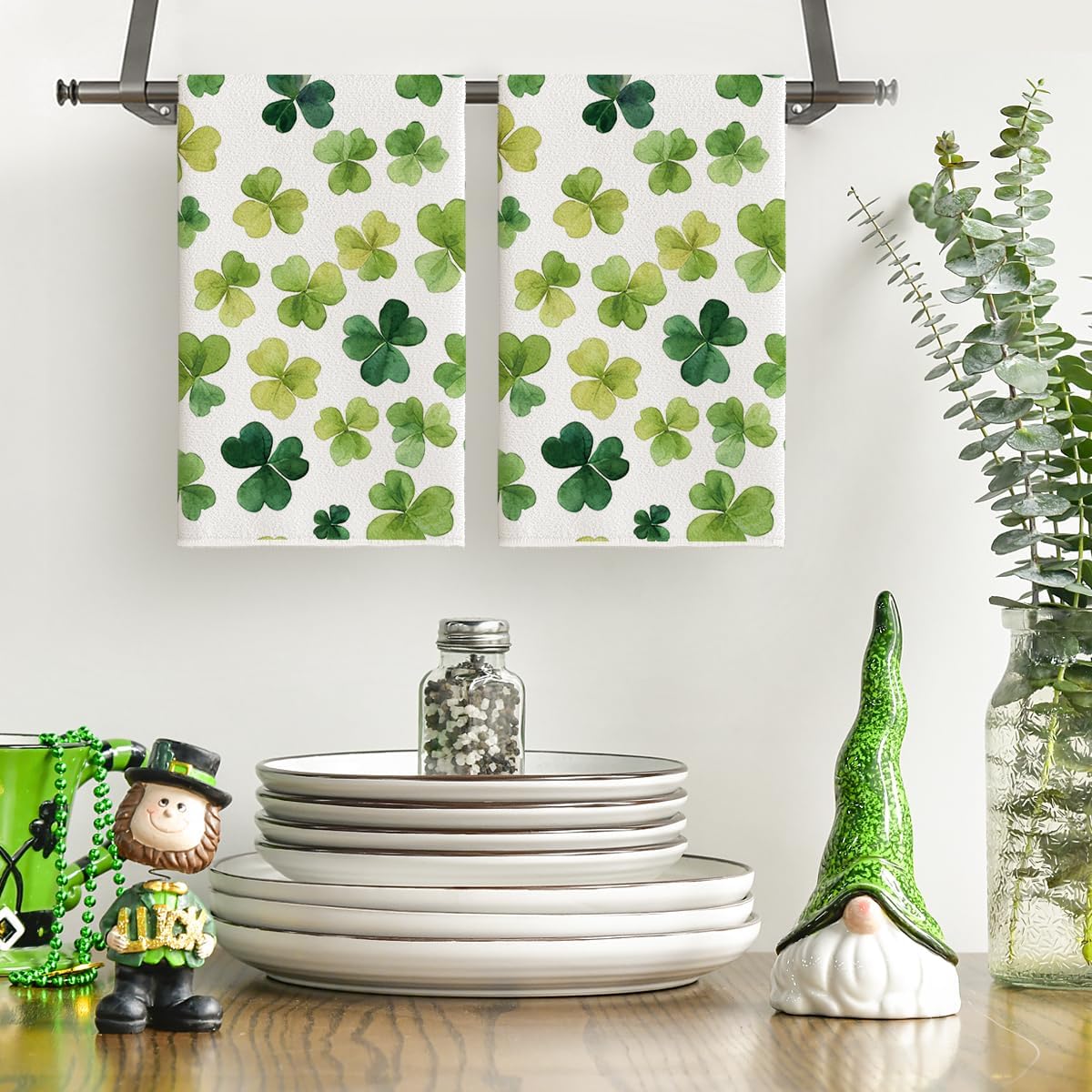 Beige Shamrocks St. Patrick's Day Kitchen Towels Dish Towels, 18x26 Inch Seasonal Spring Decoration Hand Towels Set of 2 - Image 2