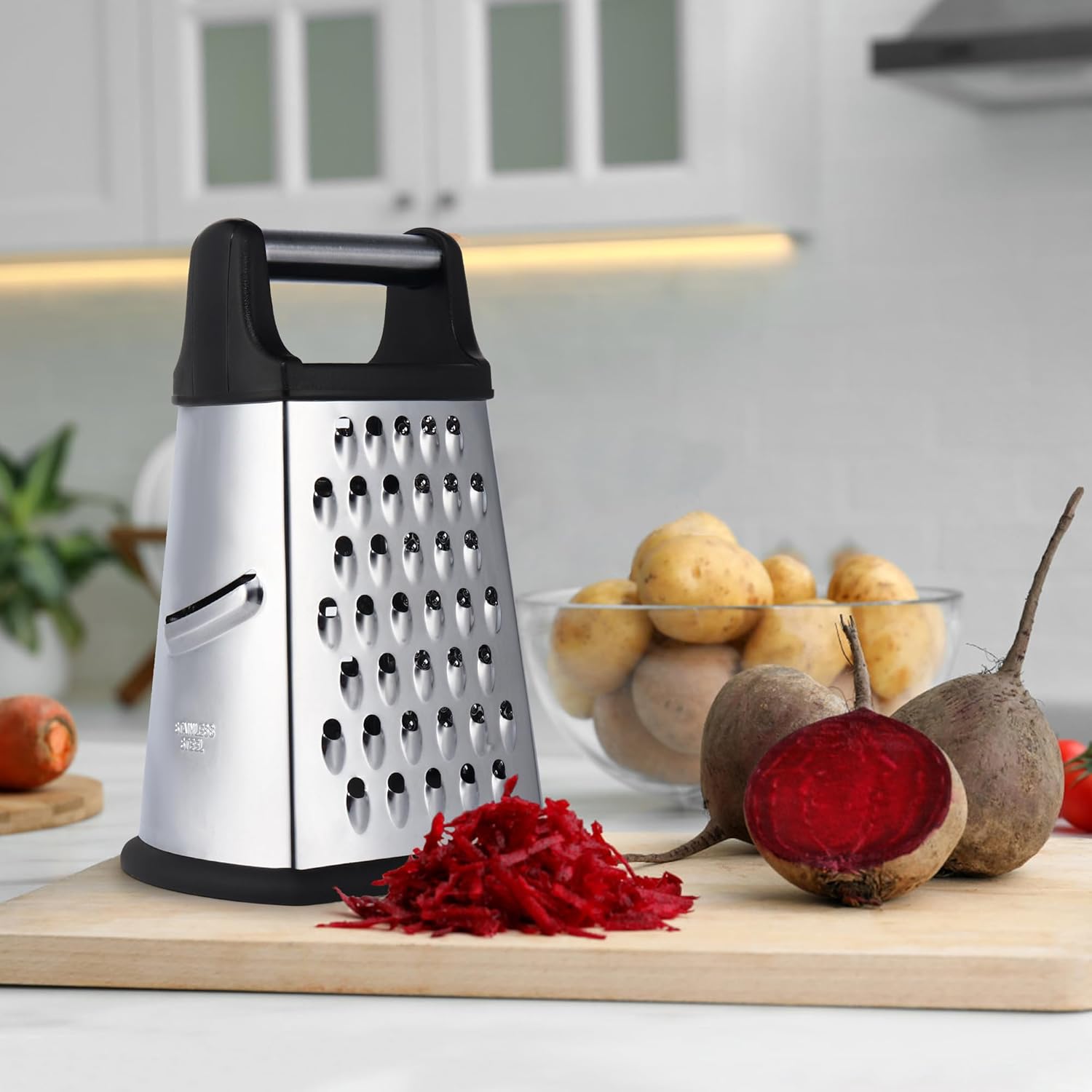 Professional Cheese Grater, 4-Sided Stainless Steel Box Grater, Food Shredder for Cheese, Parmesan, Vegetable, Black - Image 5