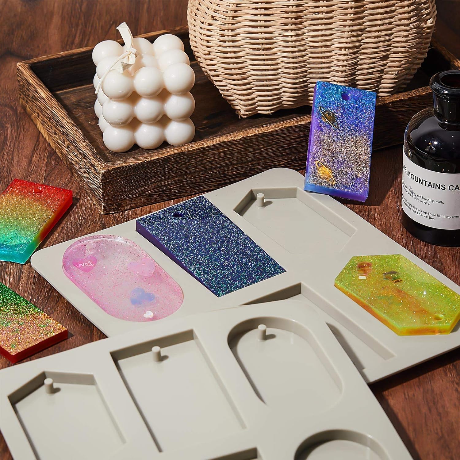 2 Pcs Silicone Wax Melt Molds Silicone Resin Keychain and Wax Sachets Epoxy Casting Jewelry Making Molds with Hanging Holes for DIY Jewelry Handicrafts Making(Stylish Style) - Image 6