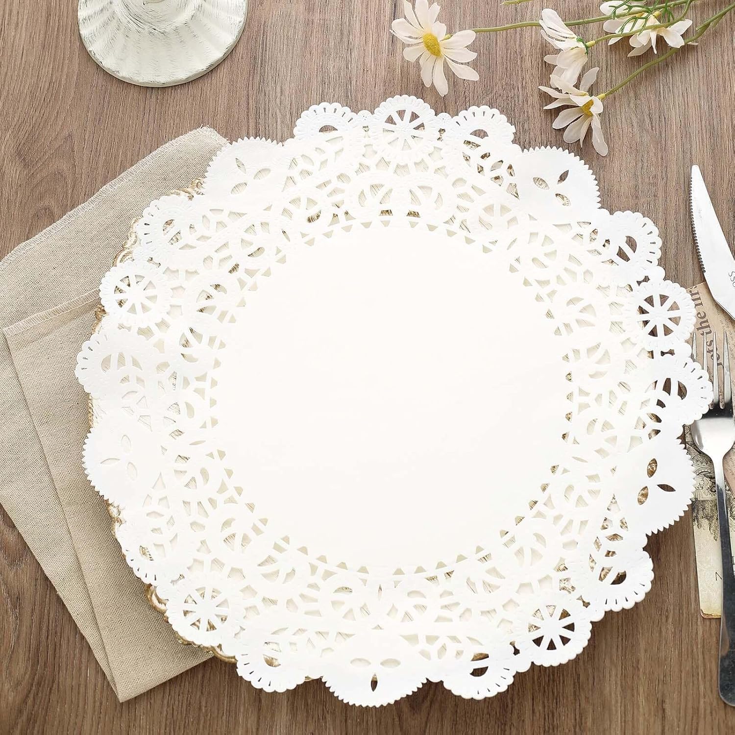 Efavormart 100 Pack Round White Paper Doilies, Food Grade Lace Paper Placemats - 14