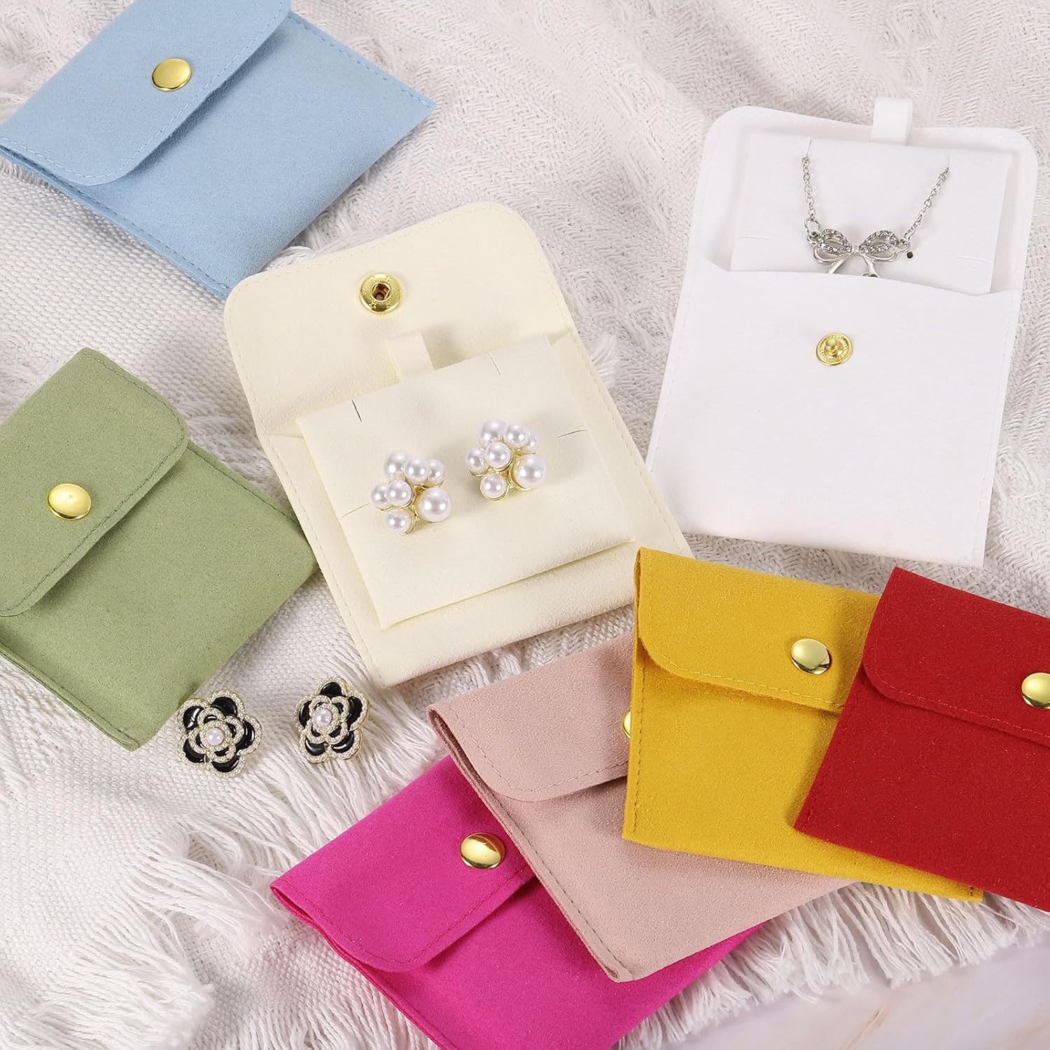 3 Pcs Microfiber Jewelry Pouches with Insert Pad, 8 x 8cm Snap Button Jewelry Velvet Gift Bags Organizer for Rings Necklace Bracelet, Light Green - Image 3
