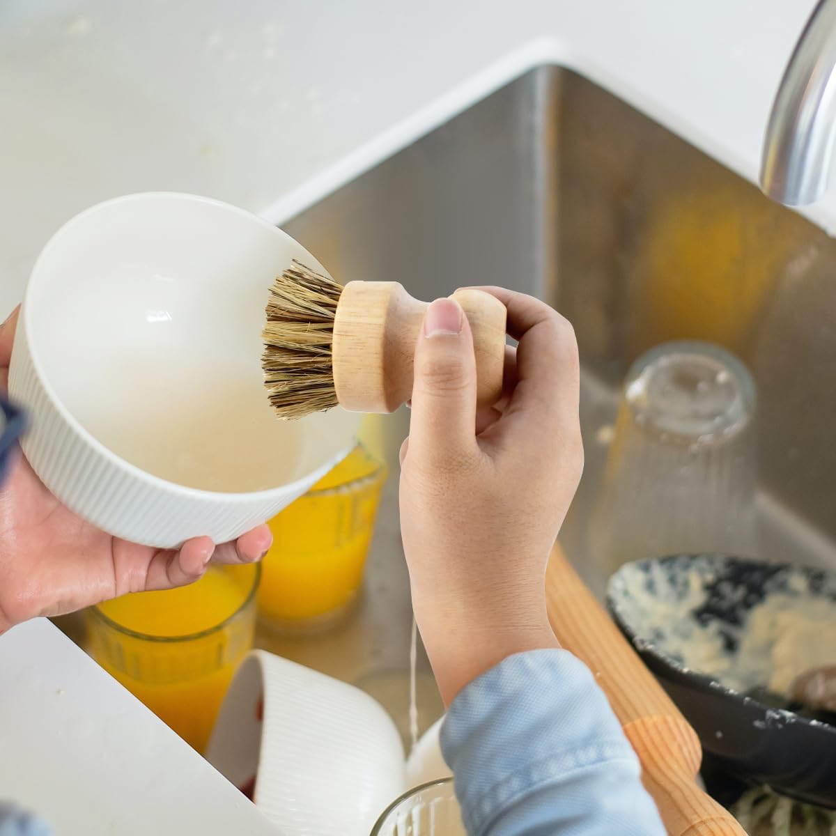 2 Pcs Dish Brush, Wood Dishes Scrub Brush, Pot Brush for Kitchen Cleaning Dishes Pots Pans (Sisal and Palm) - Image 6