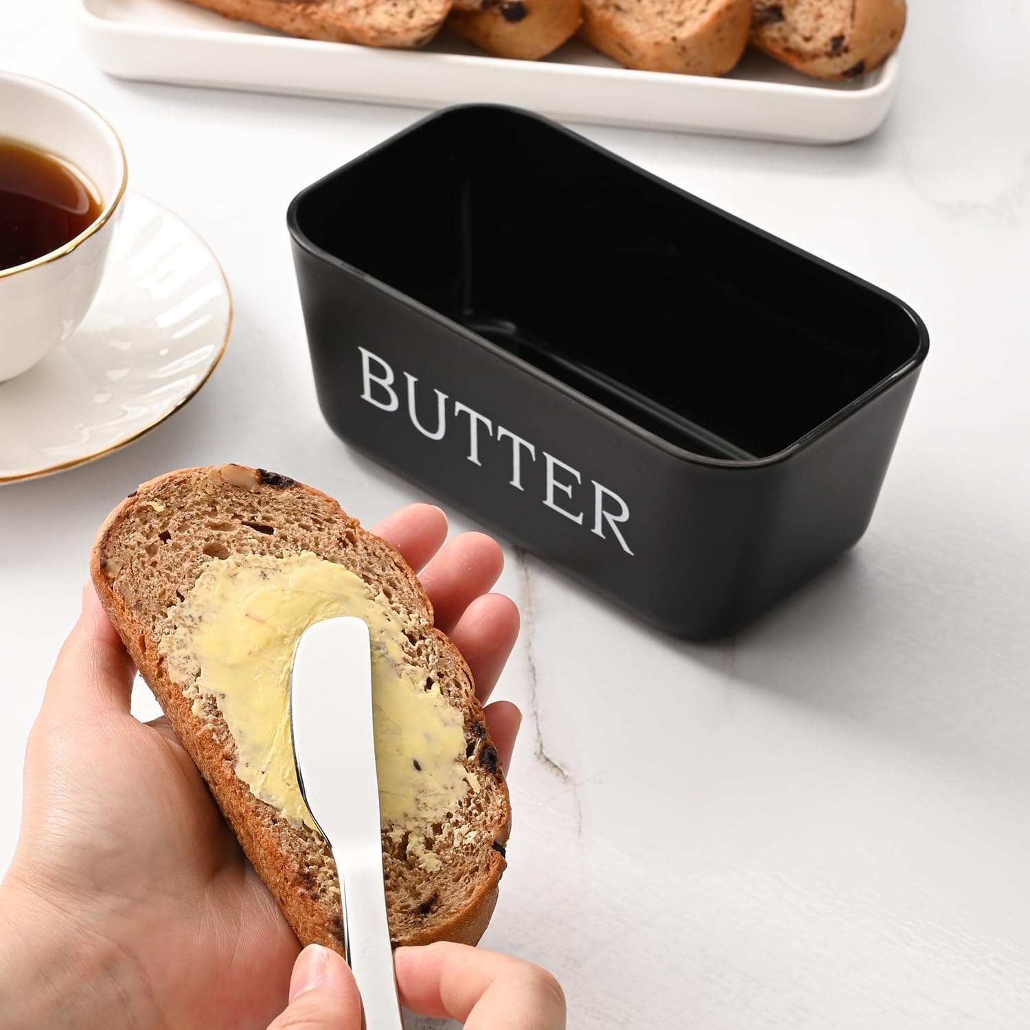 Large Plastic Butter Dish With Lid And Knife,Food Grade PP Butter Holder Keeper With Cover For Kitchen Refrigerator Black Butter Container - Image 5