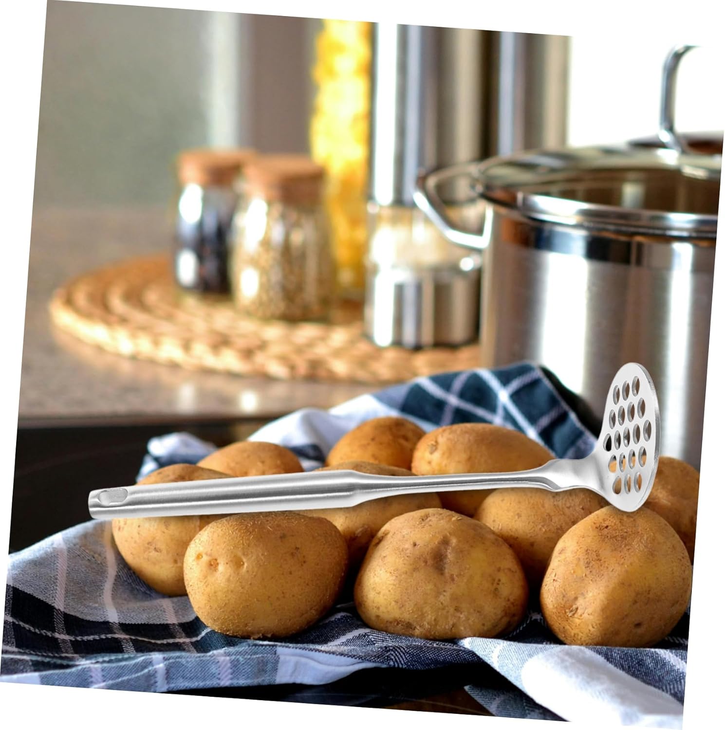 Robust Potato Masher for Vegetables & Fruit - Dishwasher Safe Kitchen Tool - Easy to Clean - Image 4