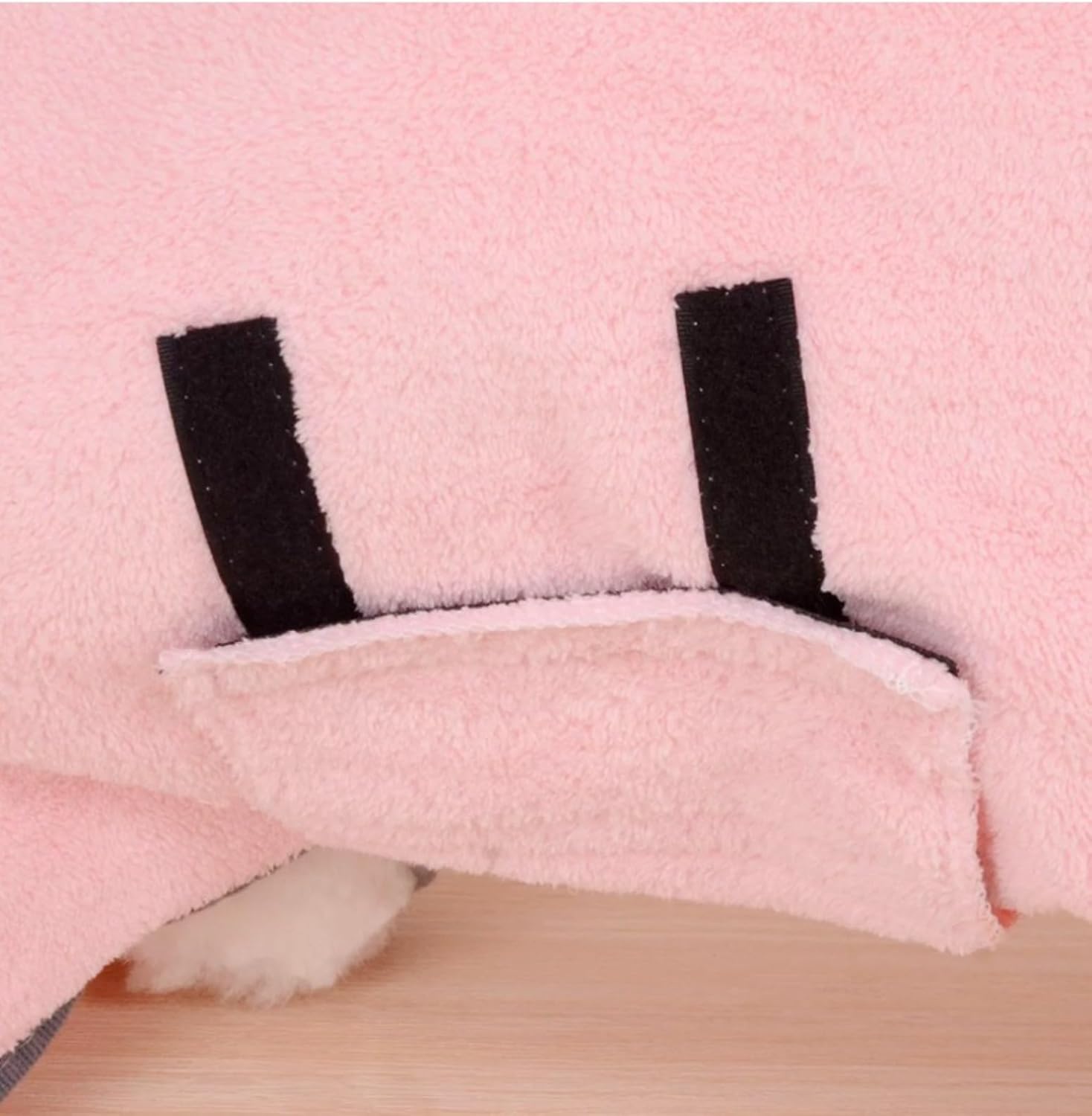 Super Absorbent & Fast Drying Pet Towel for Dogs and Cats - Microfiber Drying Cloth - 1 Piece - Image 5