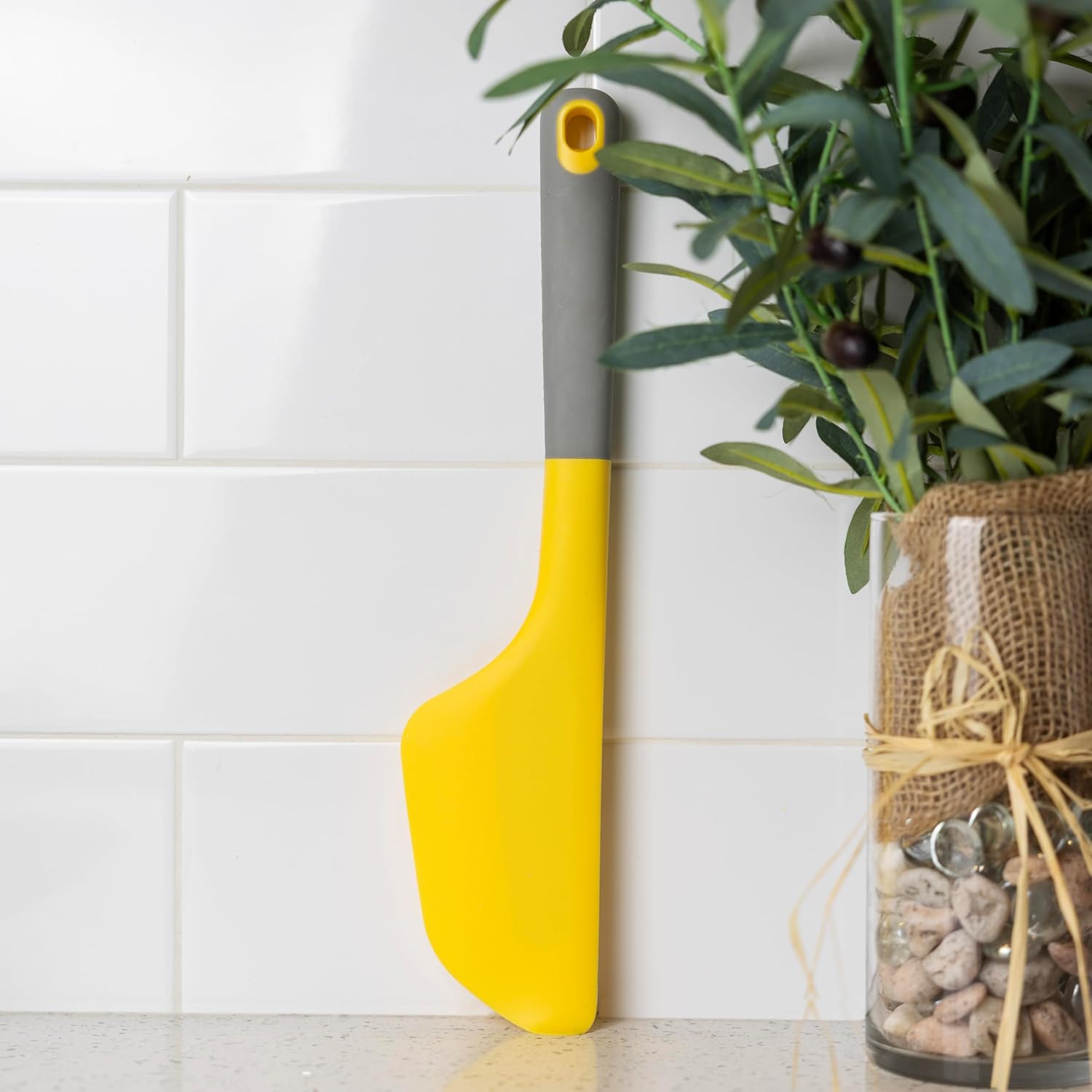 35cm Yellow Silicone Omelette Spatula Flexible Non-Stick Heat Resistant Kitchen Tool for Pancakes Cheesecake - Image 2
