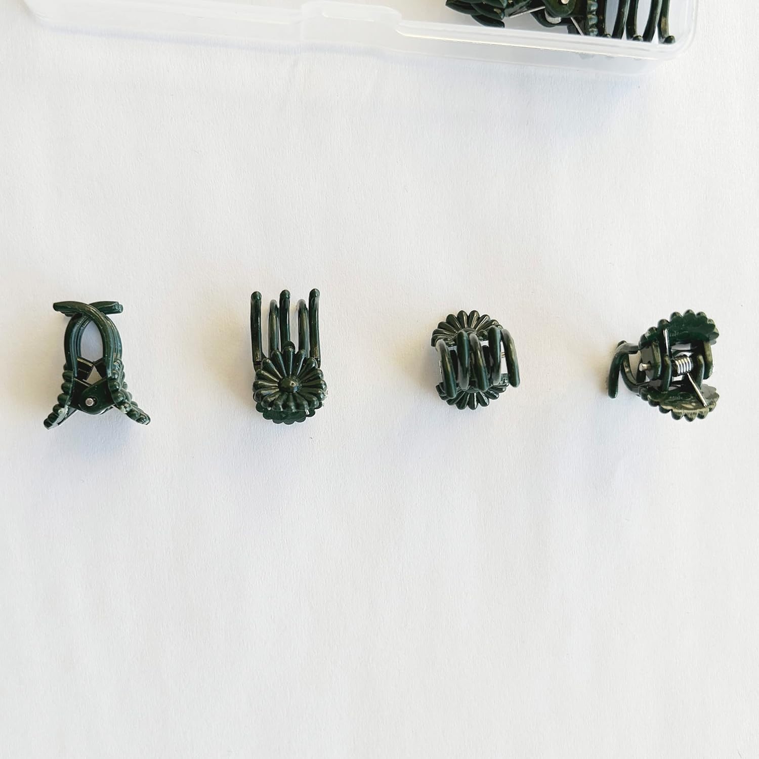 40 Reusable Plant Support Clips - Garden Tool for Supporting and Guiding Plants and Flowers - Image 8