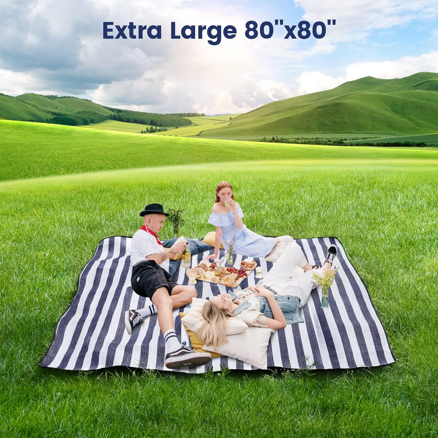 200x200cm Picnic Blanket Waterproof Sandproof Foldable for 6-8 People 3 Layers Ideal for Beach Park Camping - Image 2