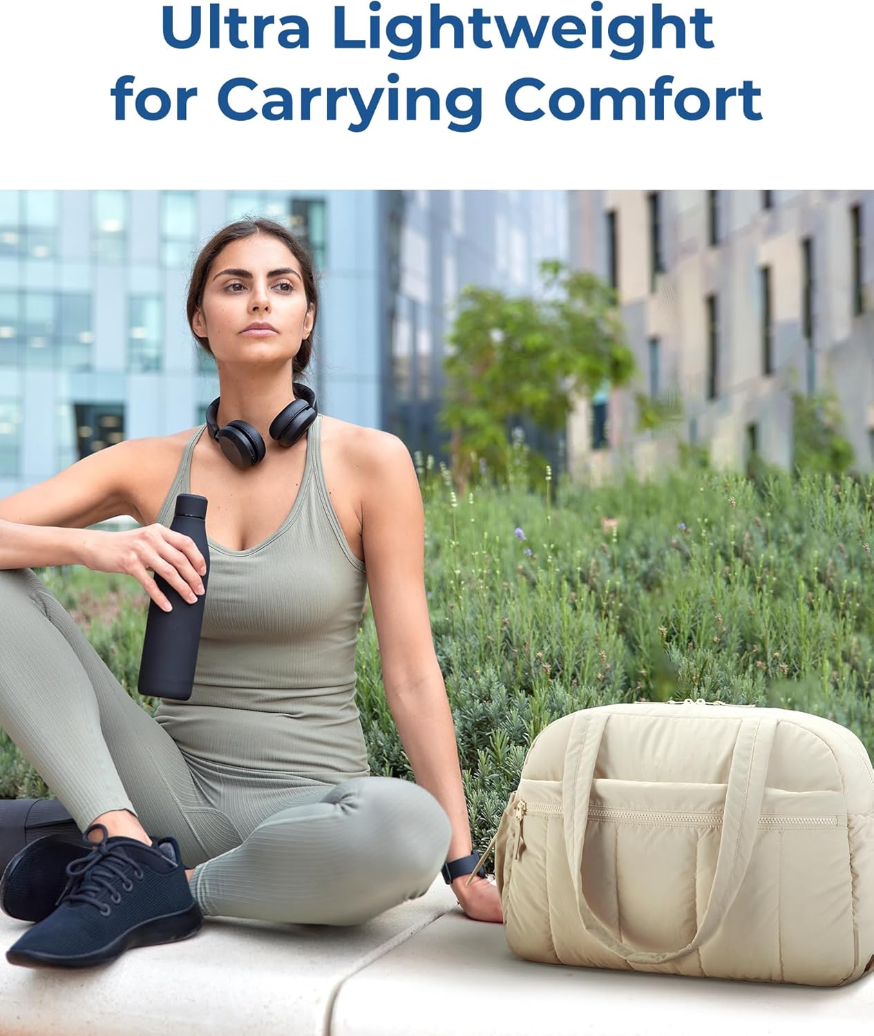 Gym Bag for Woman, 24L Carry on Travel Duffle Bag with Wet Pocket, Water Resistant Weekender Bags for Sports, Trips, Camel - Image 5